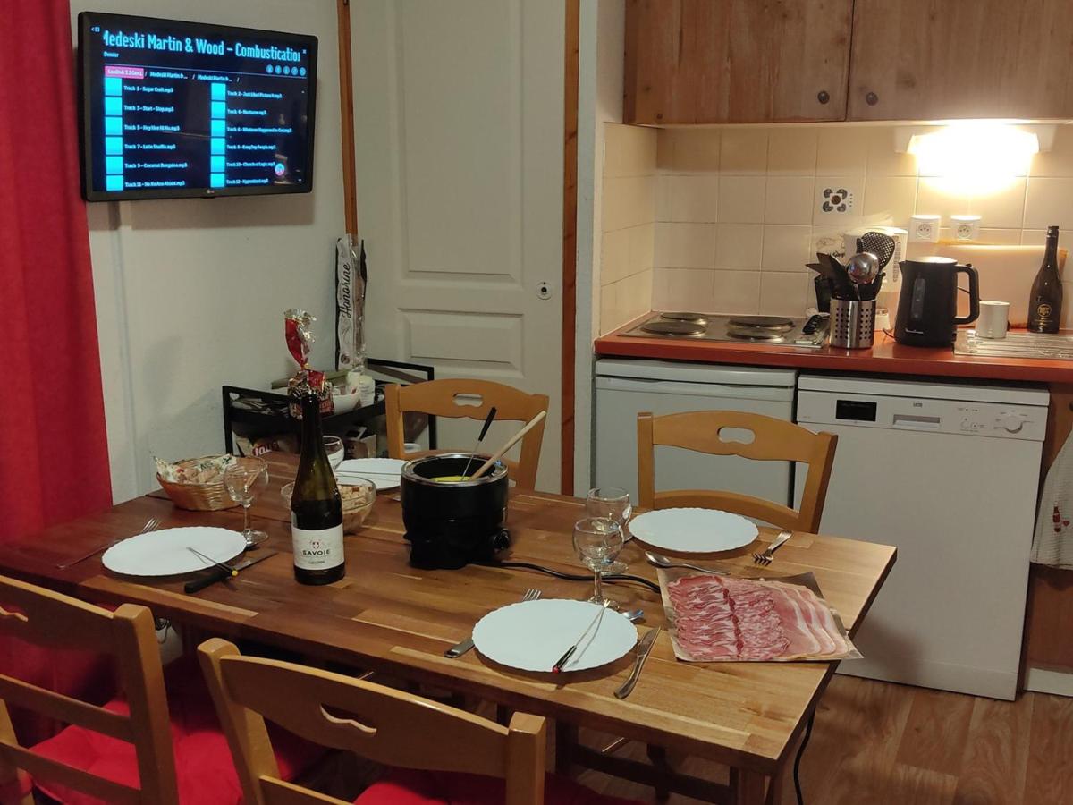 Charmant appartement 30m² proche des pistes, terrasse Ouest, 4 couchages, équipements modernes - FR-1-549-101 - B&B Chamrousse
