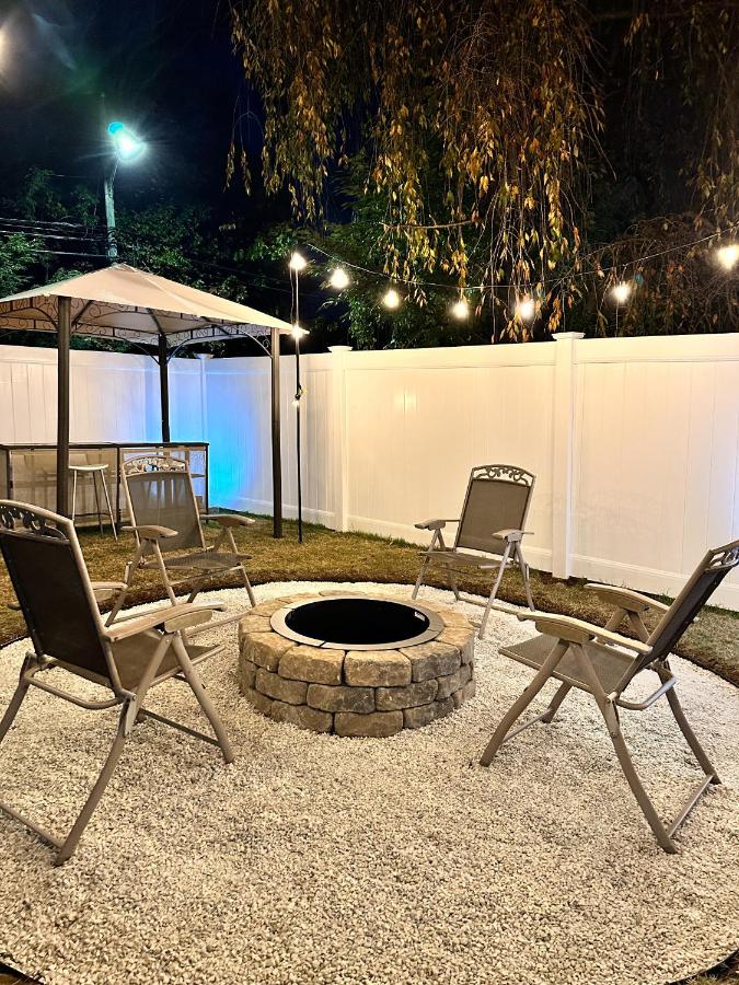 7 Mins drive to Yale, Large fenced yard - Chambres d’hôtes