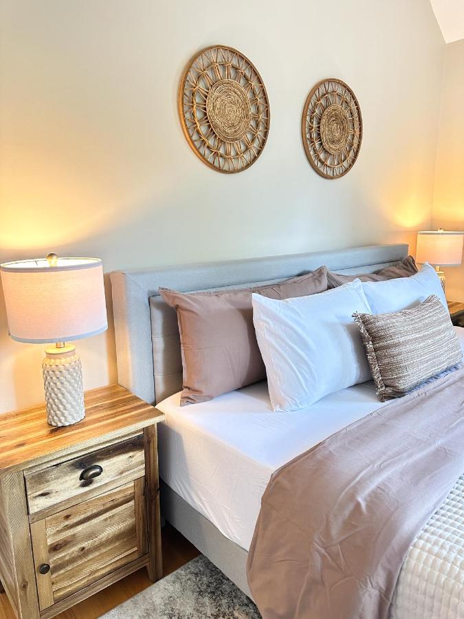 7 Mins drive to Yale, Large fenced yard - Ferienwohnung New Haven