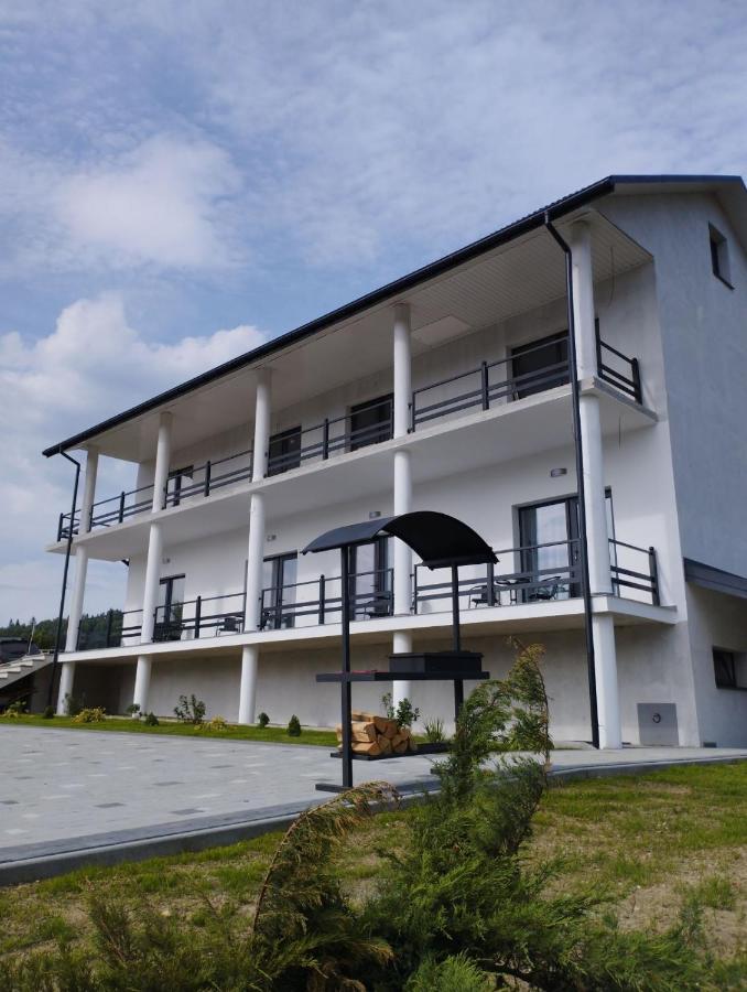 Перлина Карпат - B&B