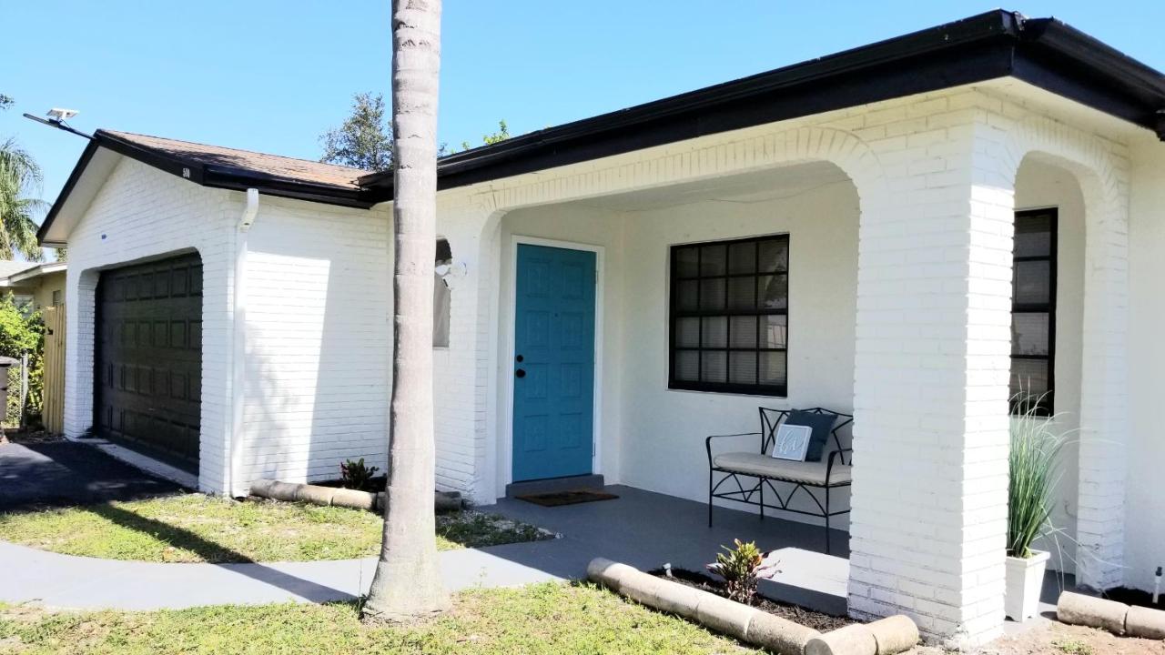 Whole House+Renovated+Pool+Lanai+BBQ+Close to All - B&B West Palm Beach