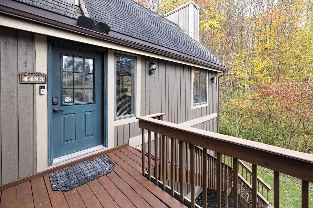 Sun & Snow Escape: Ski/Golf Condo at Peek & Peak - Chambres d’hôtes