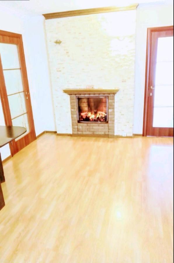 квартира в районі автовокзалу поряд обллікарня - Ferienwohnung Riwne