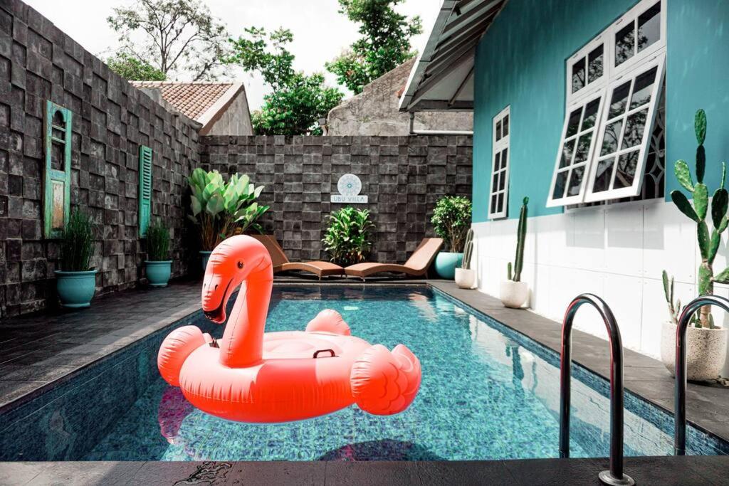 B&B Beran Kidul - Tamu Ibu by Ubu Villa - 5 Bedrooms Villa with Private Pool - Bed and Breakfast Beran Kidul