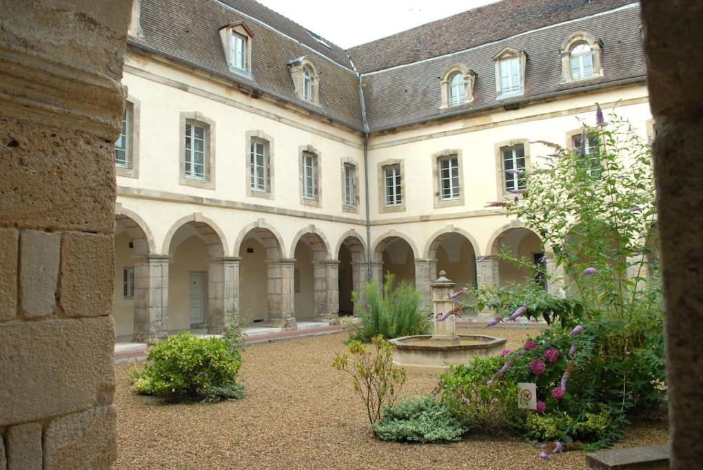 B&B Autun - T2 a Couvent Des Cordeliers - Bed and Breakfast Autun