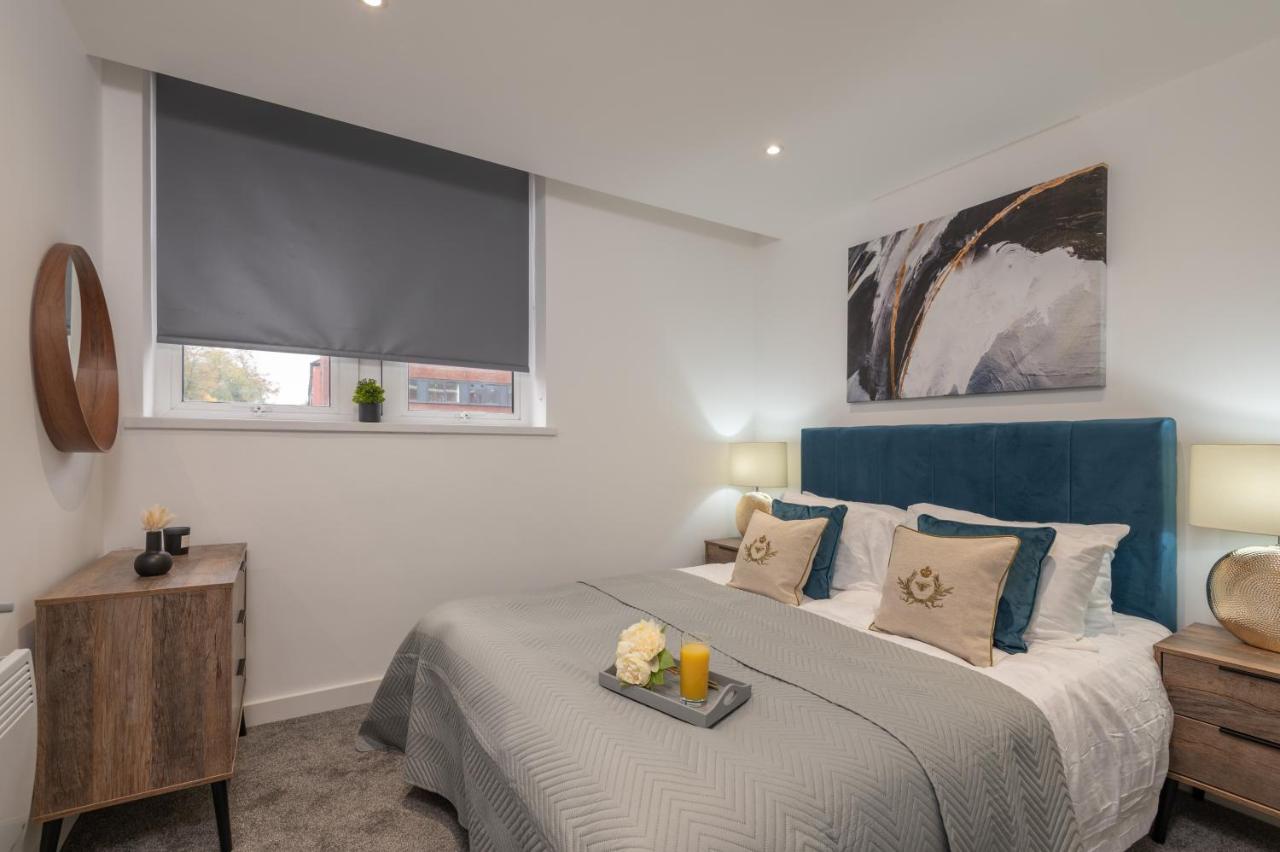 B&B Wakefield - Thornhill House Serviced Apartments - Bed and Breakfast Wakefield