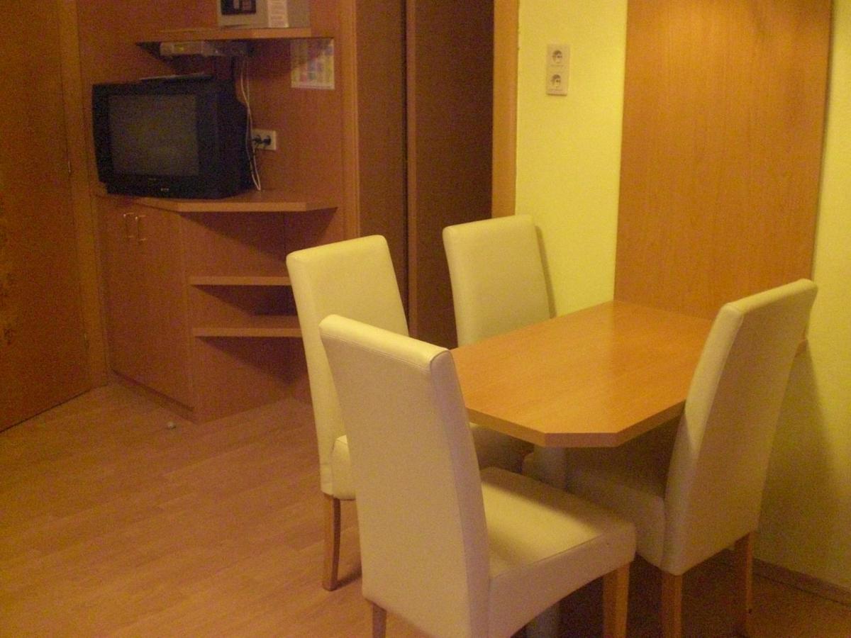 Habitación Familiar Superior (2 adultos + 2 niños)