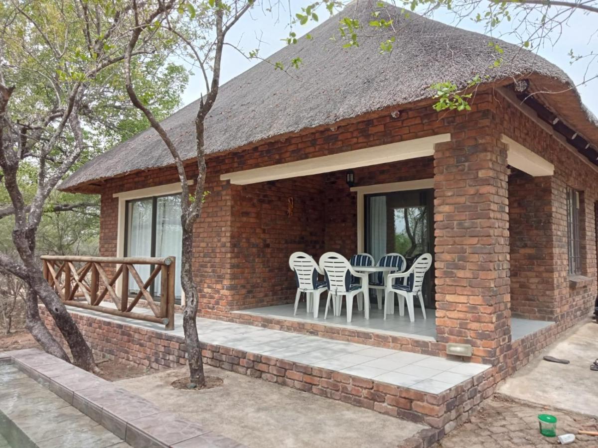 B&B Marloth Park - Le Lion Dort - Bed and Breakfast Marloth Park