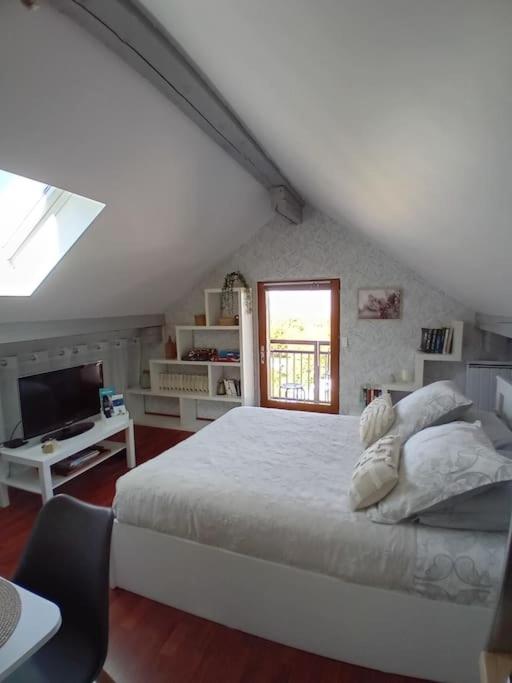 B&B Pers-Jussy - Appartement cosy calme et propre - Bed and Breakfast Pers-Jussy
