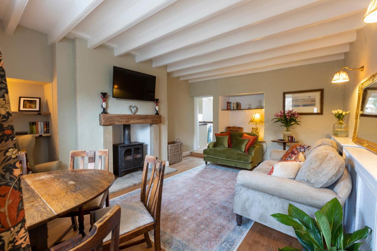 B&B Bedale - Bankside Cottage - Bed and Breakfast Bedale