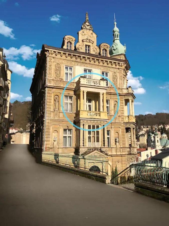 Bohemian City - Amazing View, Garage - Bed and Breakfast