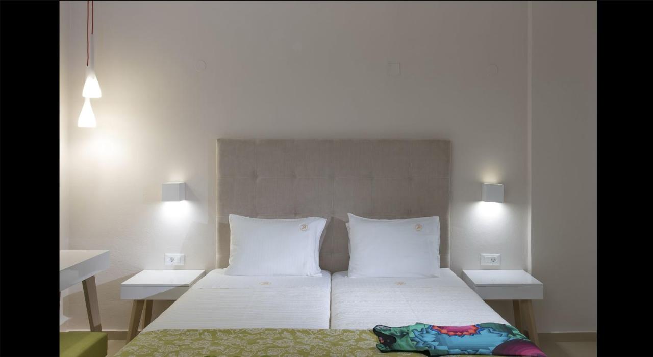 Superior Studio with Sea View and Pool View