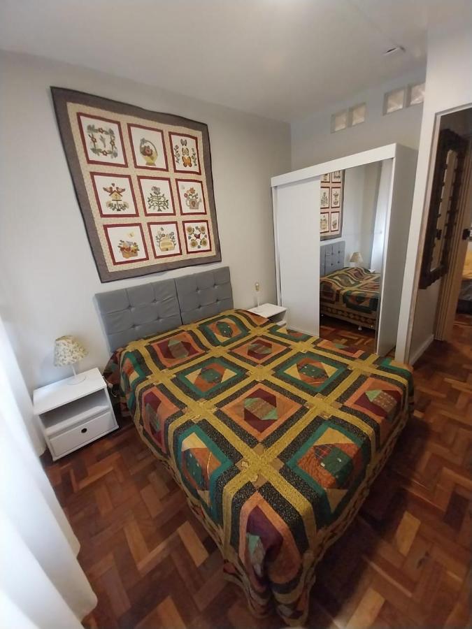 B&B Porto Alegre - Apto111consuladoamericano - Bed and Breakfast Porto Alegre