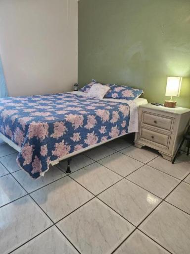 B&B Kissimmee - Room#3 in shared home - Bed and Breakfast Kissimmee