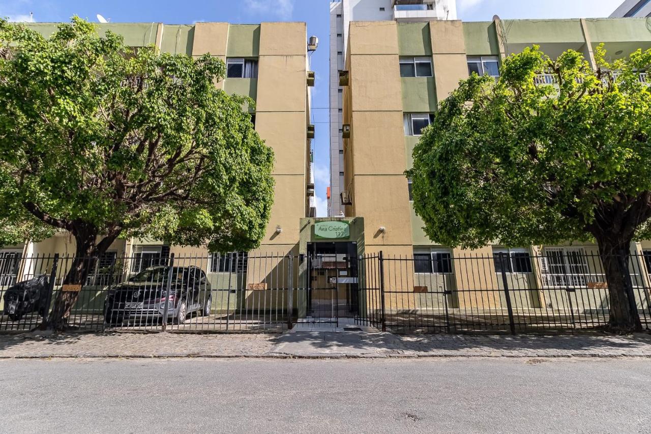 Apartamento 50m entre Ponta Verde e Jatiúca com Garagem - Ferienwohnung Maceió