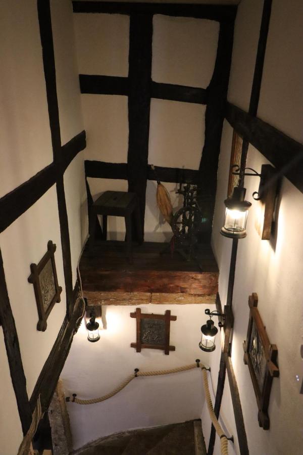 Altes Häusle am Waschbach Anno 1625 Ferienwohnungen und Doppelzimmer - Ferienwohnung Edenkoben