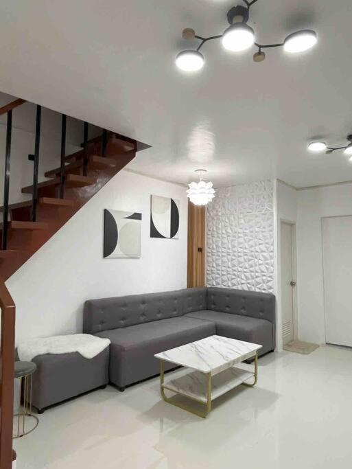 B&B Bantay - Cozy Staytion House at Camella Homes Vigan City - Bed and Breakfast Bantay