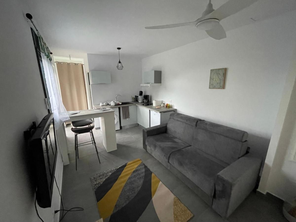 Les Aubépines 1 - Ferienwohnung