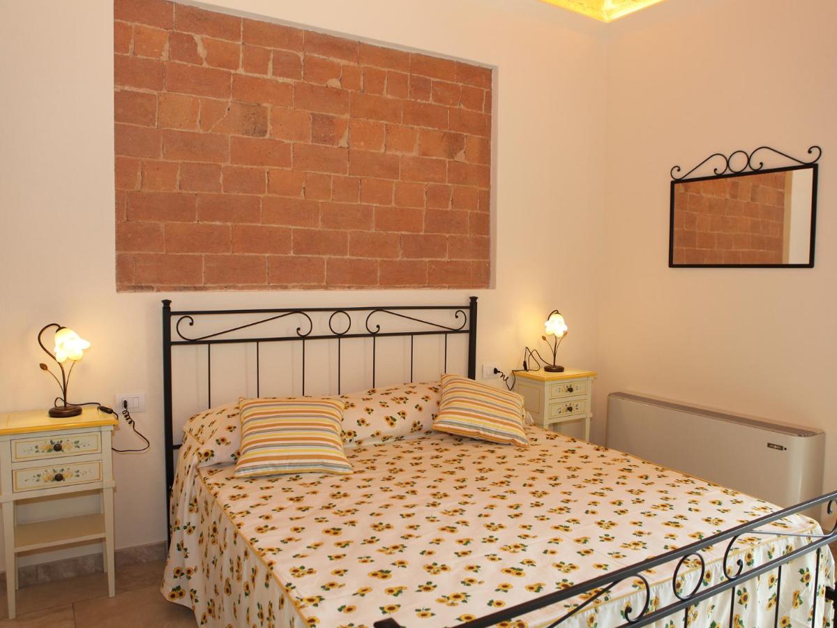 Habitación Doble Deluxe con balcón y vistas al mar