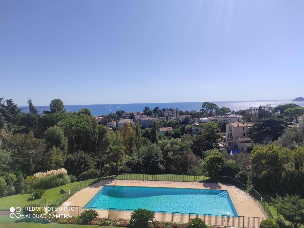 superbe 2 pièces à Cannes vue imprenable - Bed and Breakfast