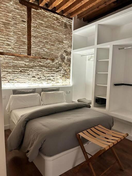 Recoletos, Alojamiento Casco histórico de Toledo - Ferienwohnung