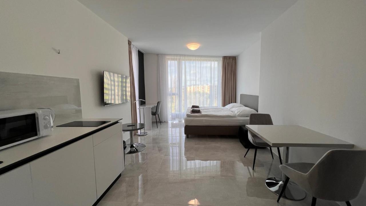 Air conditioned 1 room Apartment Vienna Gate, 2 - B&B Bratislava