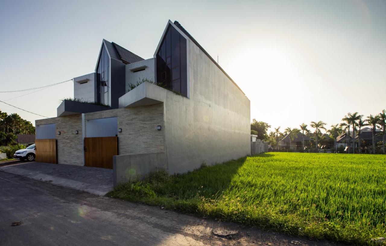 Berawa Bali Beach Villas Canggu - Bed and Breakfast Canggu