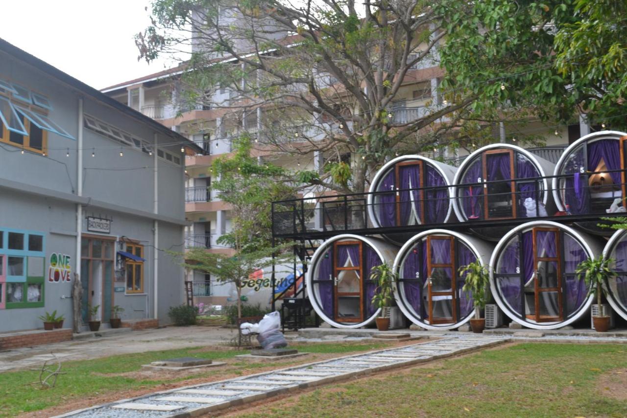 Bagan Pinang Guest House - B&B