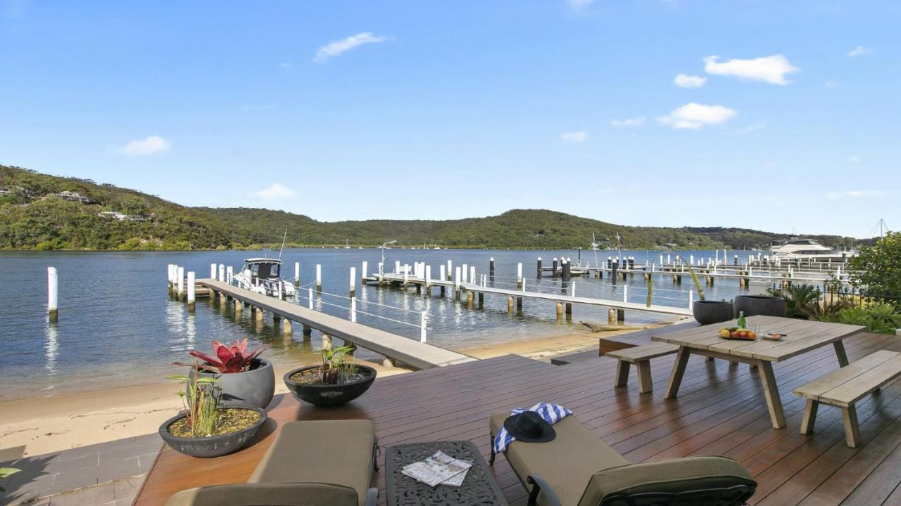 Riptides Booker Bay -Waterfront apartment, walk to shops & cafes - Chambres d’hôtes