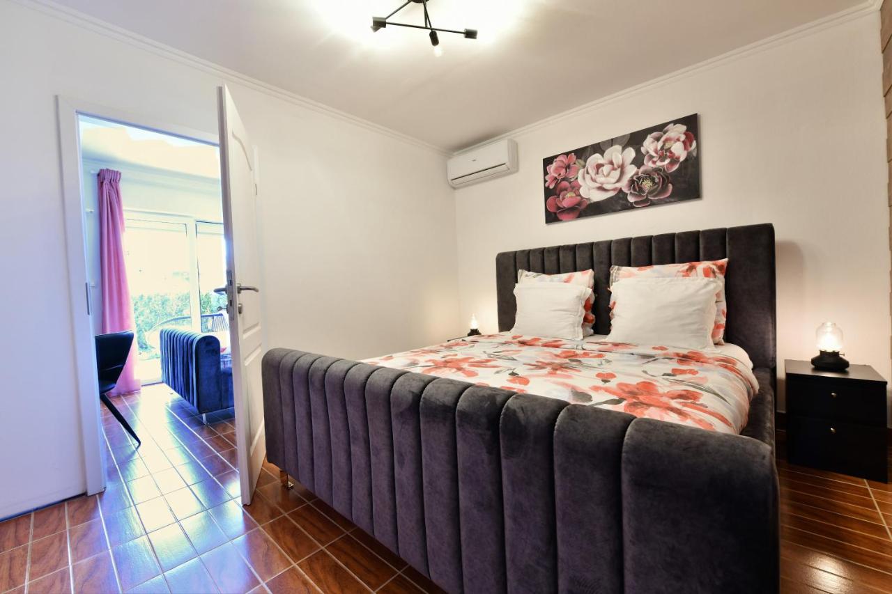 Apartamento con vistas al jardín