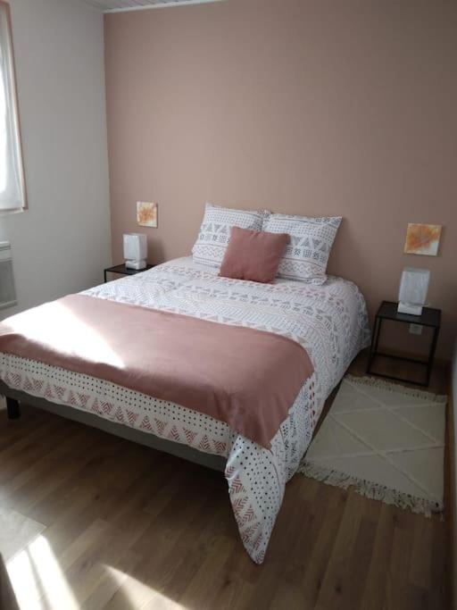 B&B Vaux-sur-Seine - Appartement Cosy avec Terrasse - Bed and Breakfast Vaux-sur-Seine