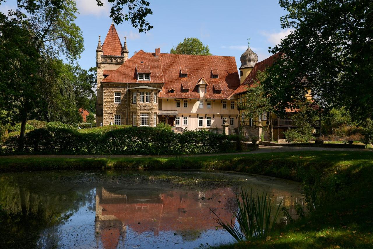 B&B Nordstemmen - Schloss Rössing - Messezimmer in historischem Ambiente - Bed and Breakfast Nordstemmen