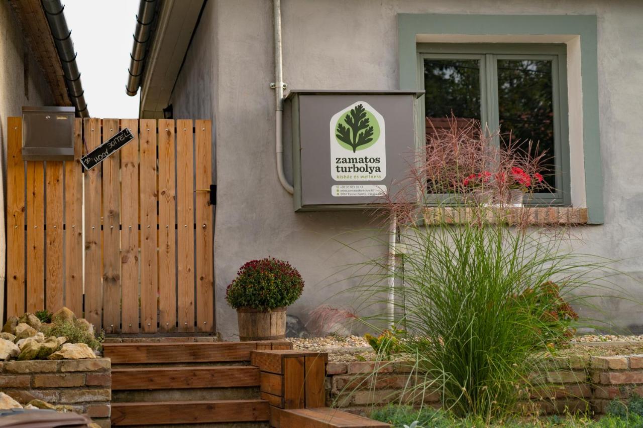 Zamatos Turbolya Kisház és Wellness - B&B