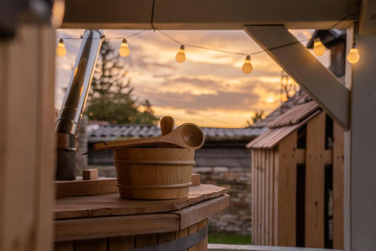 Zamatos Turbolya Kisház és Wellness - Chambres d’hôtes Pannonhalma