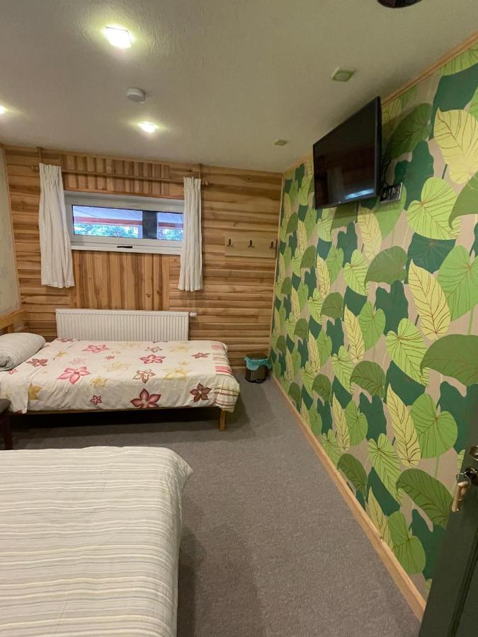 Economy Twin Room