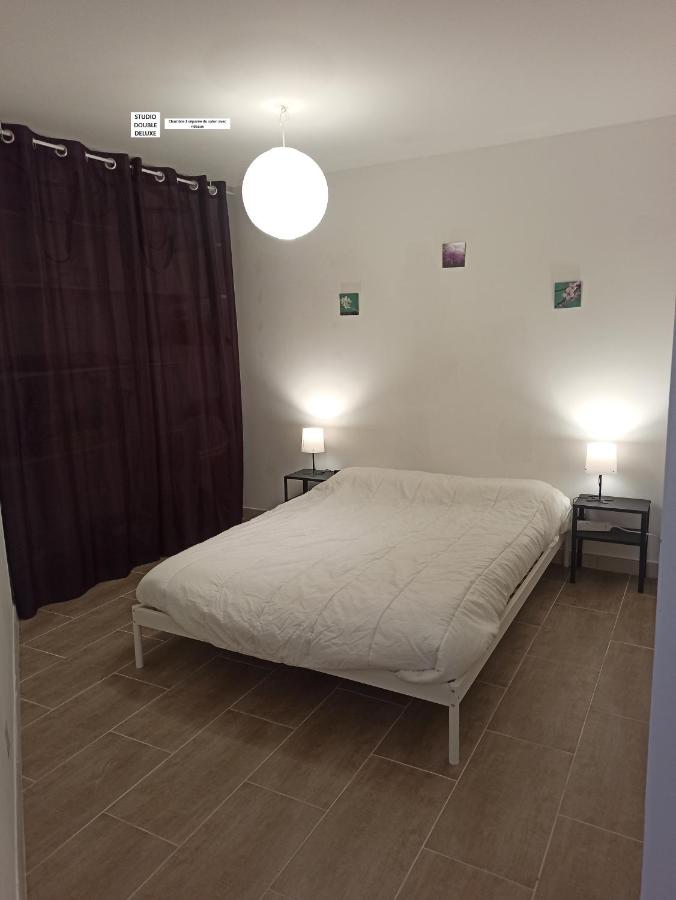 Deluxe Double Studio