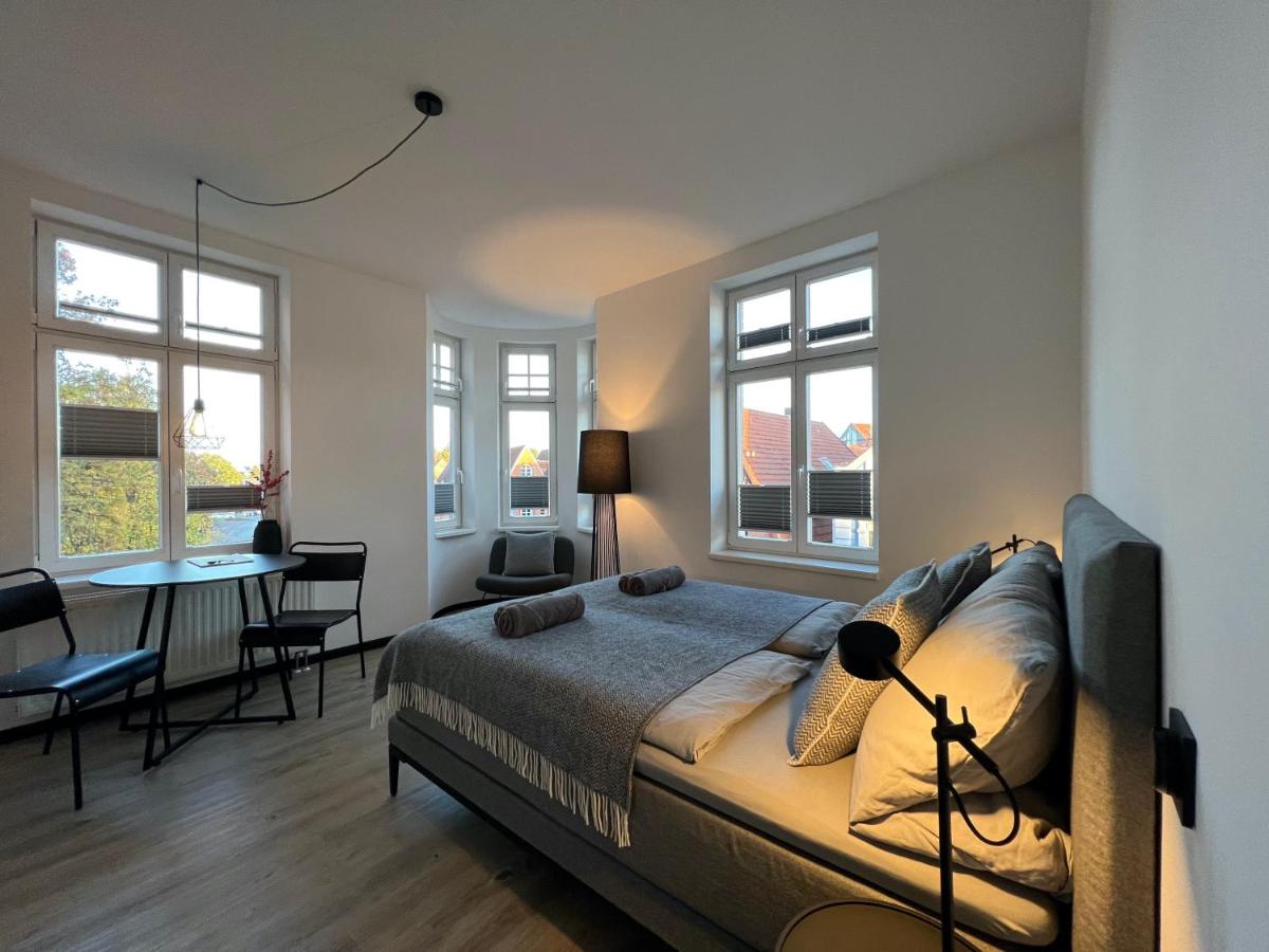 B&B Buxtehude - Apartmenthaus Buxtehude St -Petri-Platz Apt 4 - Bed and Breakfast Buxtehude