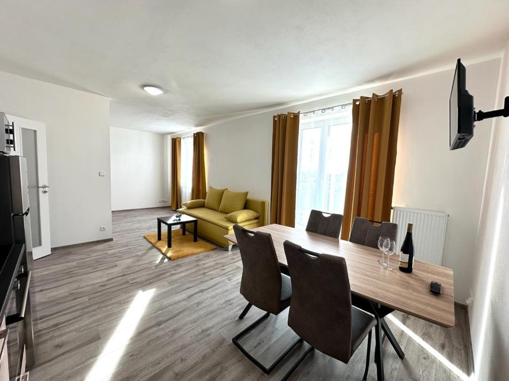 Sky Apartments 505 - B&B