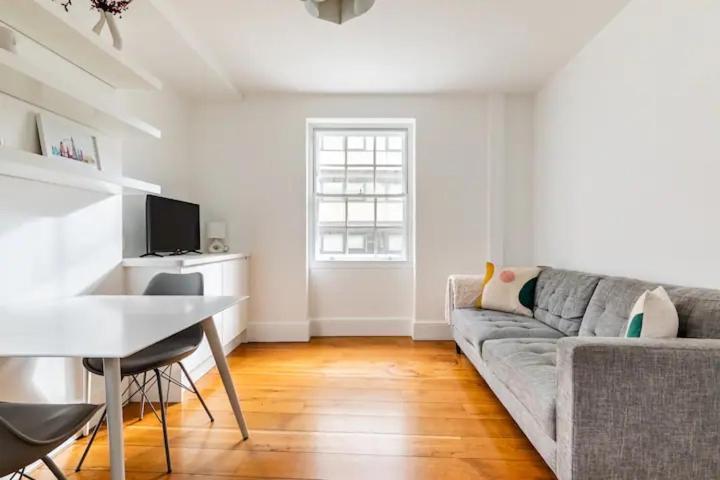 B&B Londres - London City 1 Bed with Roof Terrace - Bed and Breakfast Londres
