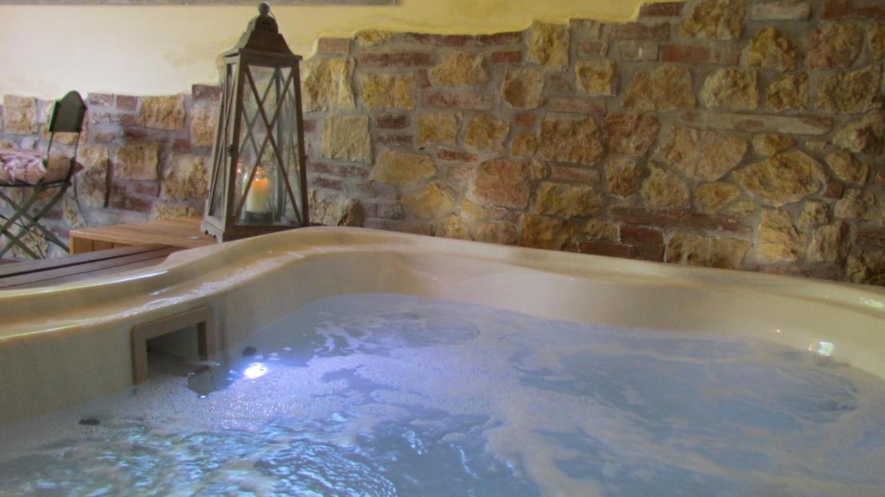 Il Picchio Verde - B&B Ravigliano