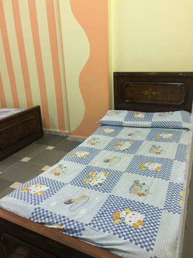 B&B Naj‘ al Maḩaţţah - AlARA hostel ' girls only ' - Bed and Breakfast Naj‘ al Maḩaţţah