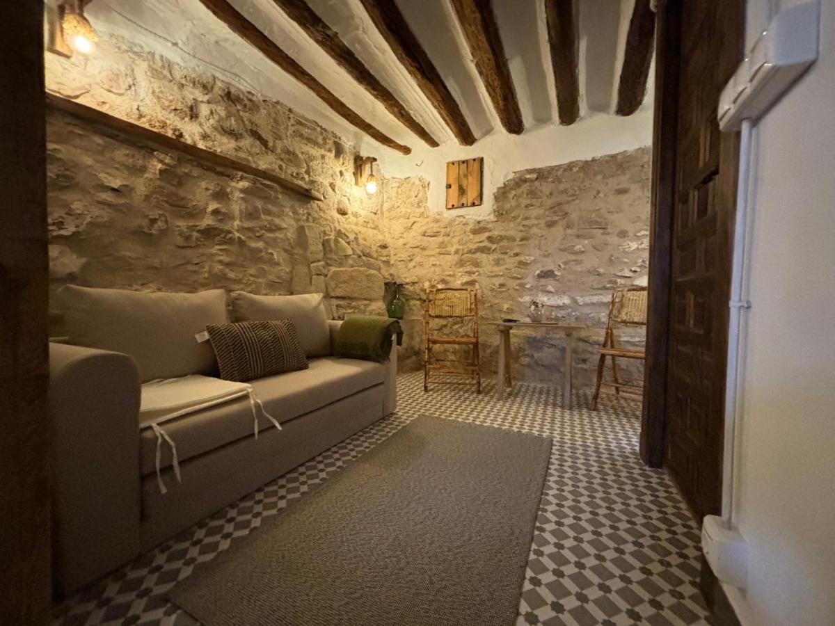 Alojamiento Alberquina - B&B Iznatoraf