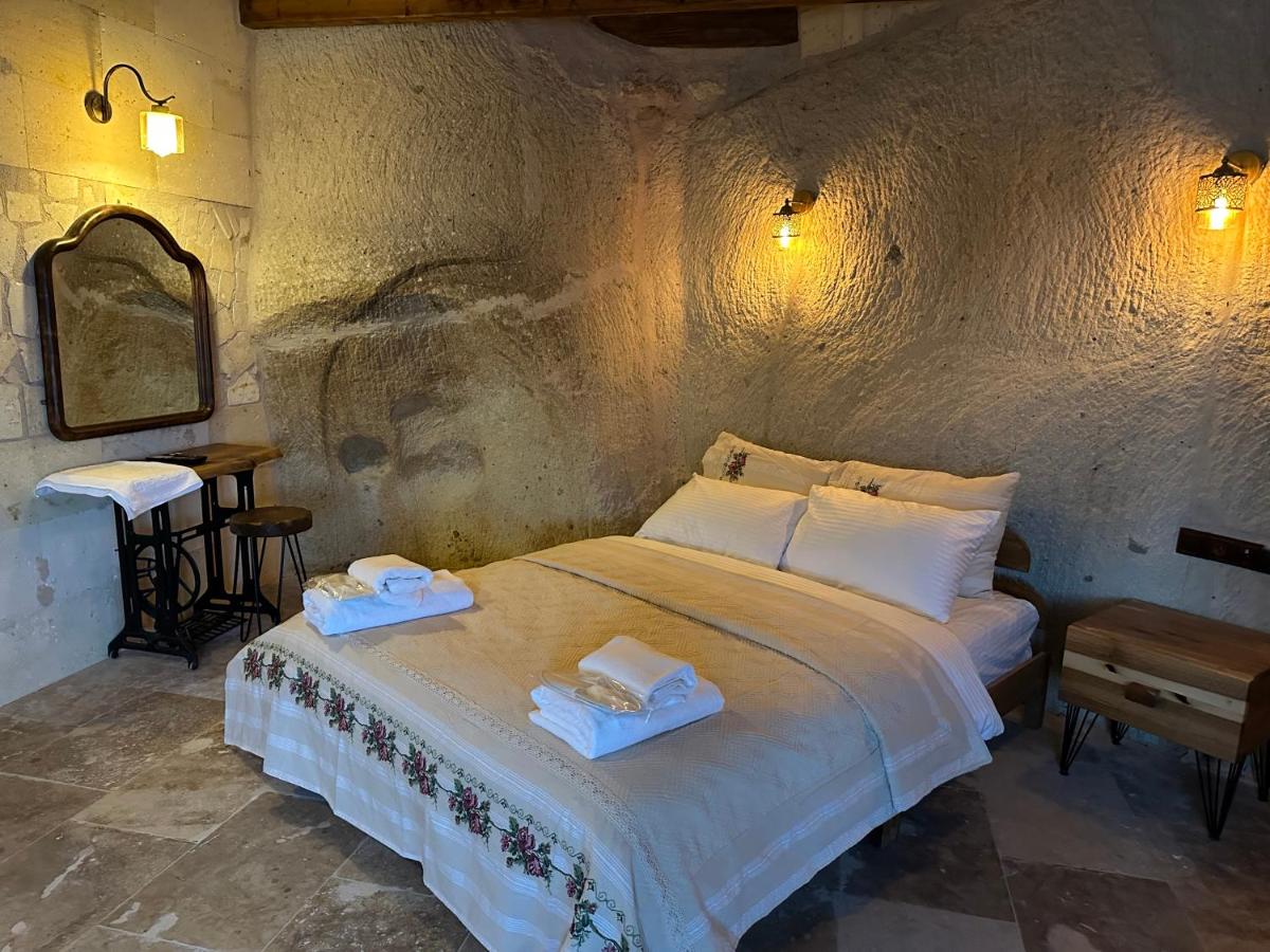 Chambre Double - Vue sur Montagne
