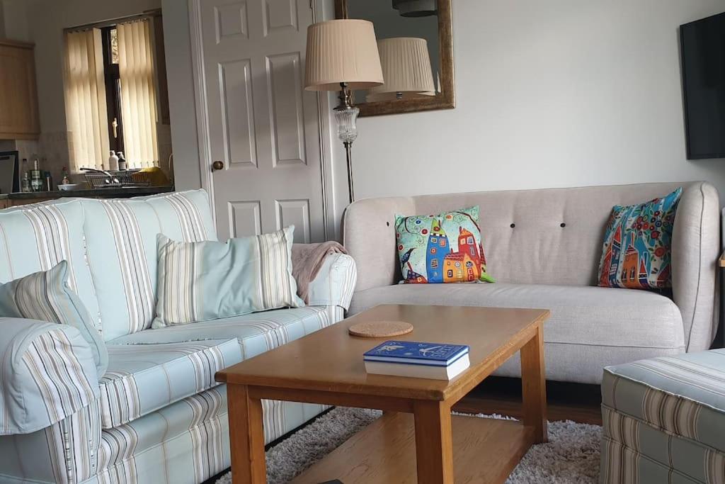 B&B Newcastle - Seafront apartment, ground floor, free parking - Bed and Breakfast Newcastle