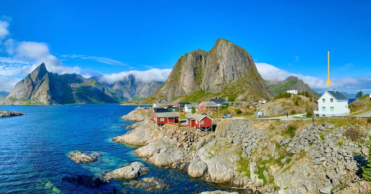 B&B Reine - Hamnøya Bridge Panorama - Bed and Breakfast Reine