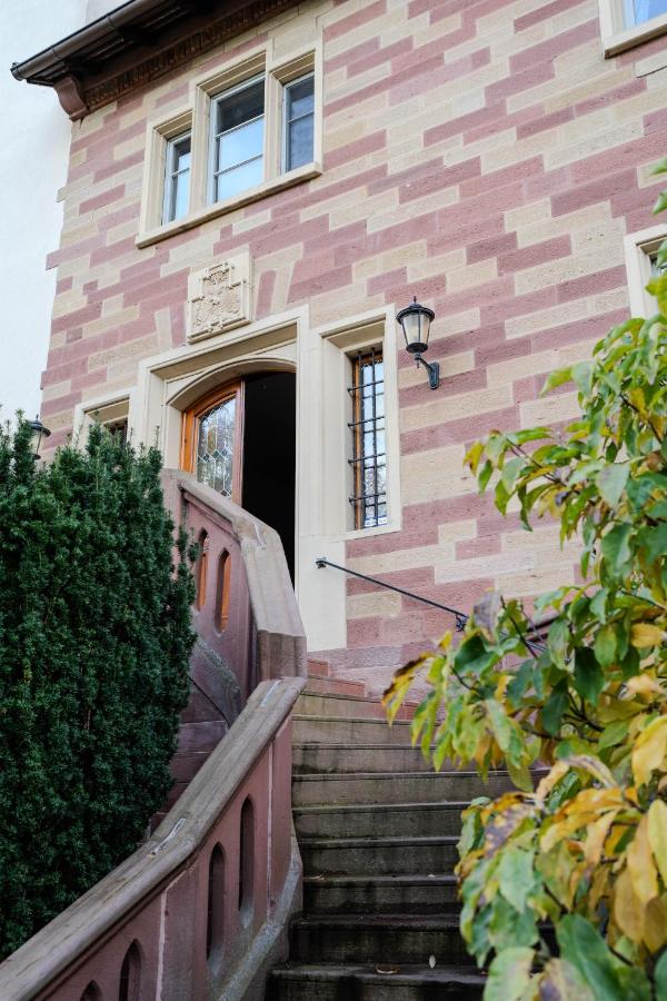 B&B Obrigheim - Eventlocation & Hotel Schloss Neuburg - Bed and Breakfast Obrigheim