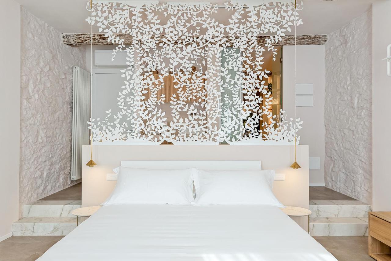 Suite con bañera de hidromasaje - 1 cama extragrande - Anexo