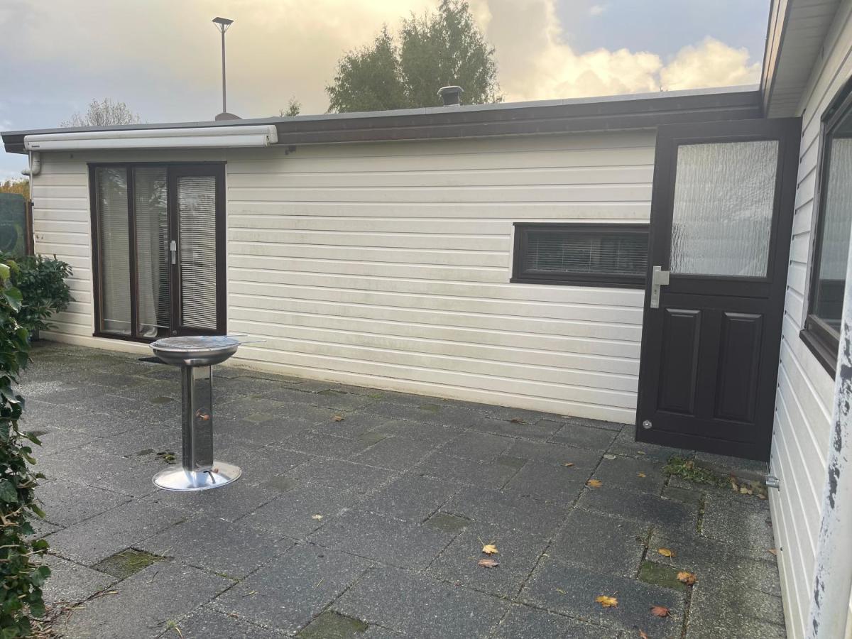 Chalet Makkum V10 - B&B Makkum