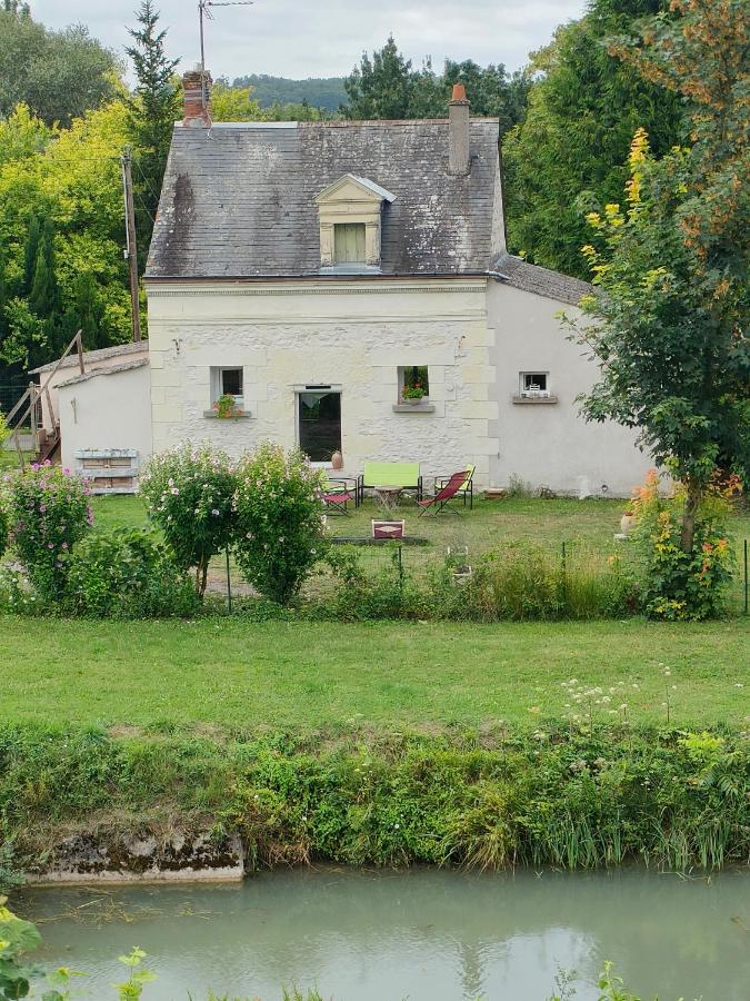 Petite maison au bord du canal, 8' Zoo de Beauval, PMR - B&B Noyers-sur-Cher