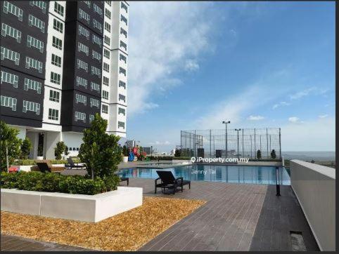 Rest and Relax with Cosy Stay Amber Cove Impression City Melaka - B&B